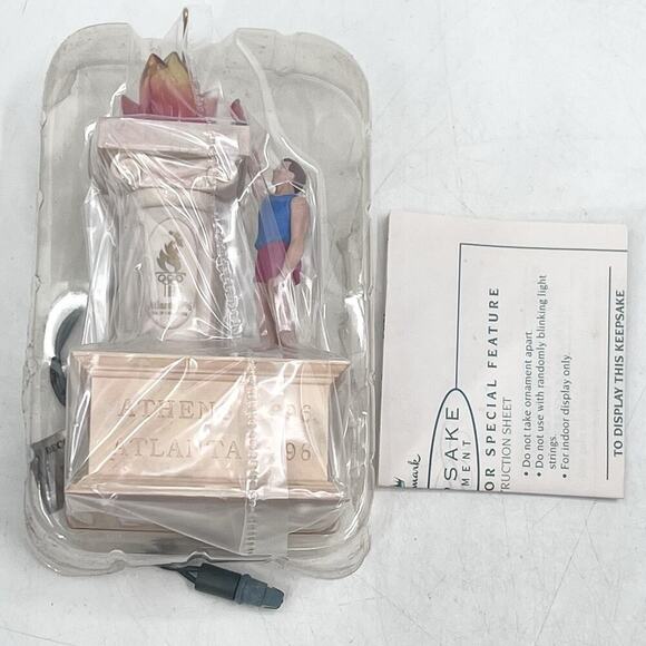 HALLMARK 1996 Atlanta Olympics Lighting the Flame Flickering & Musical Ornament - Picture 2 of 10